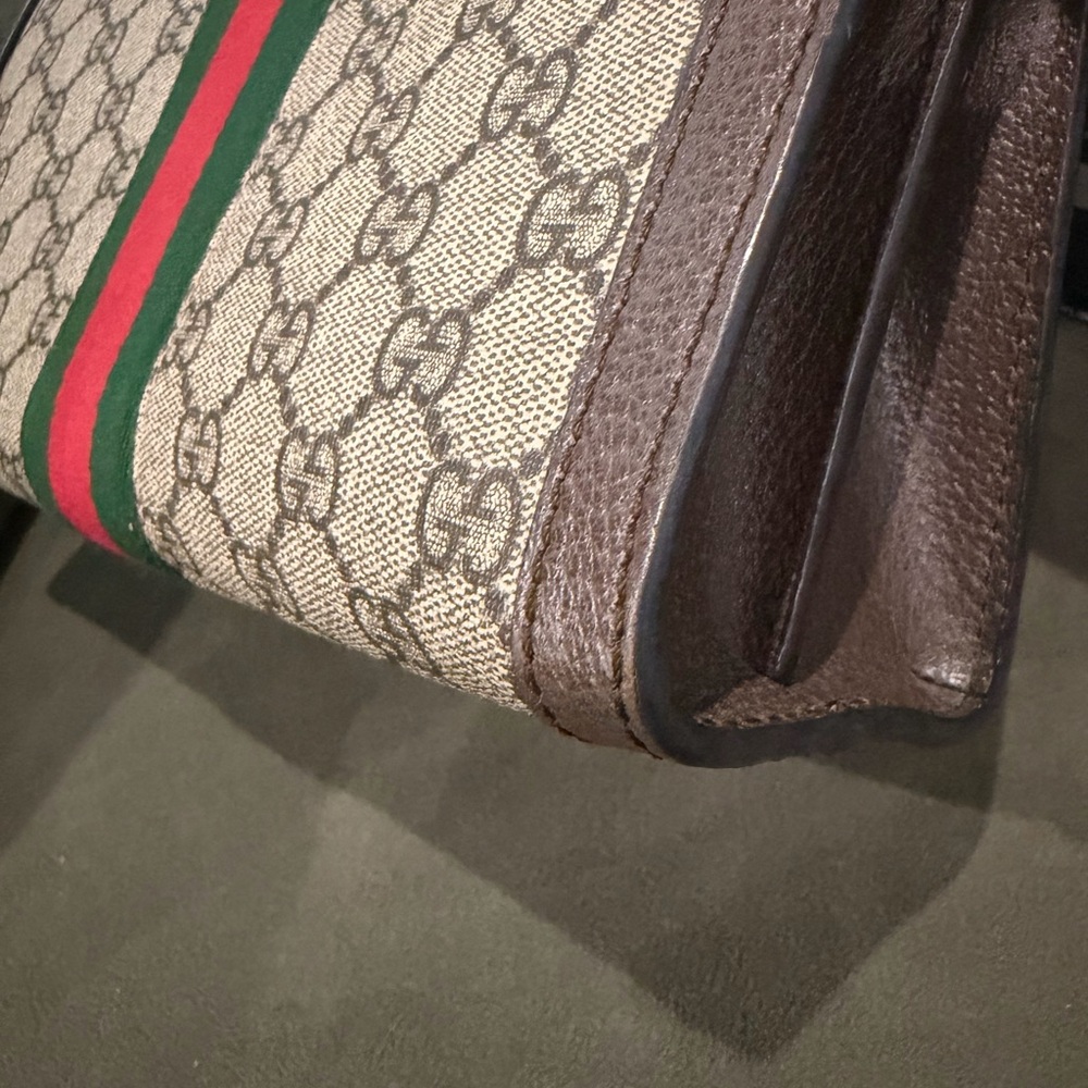Gucci GG Supreme Ophidia Medium Chain Shoulder Bag - Picture 4 of 9